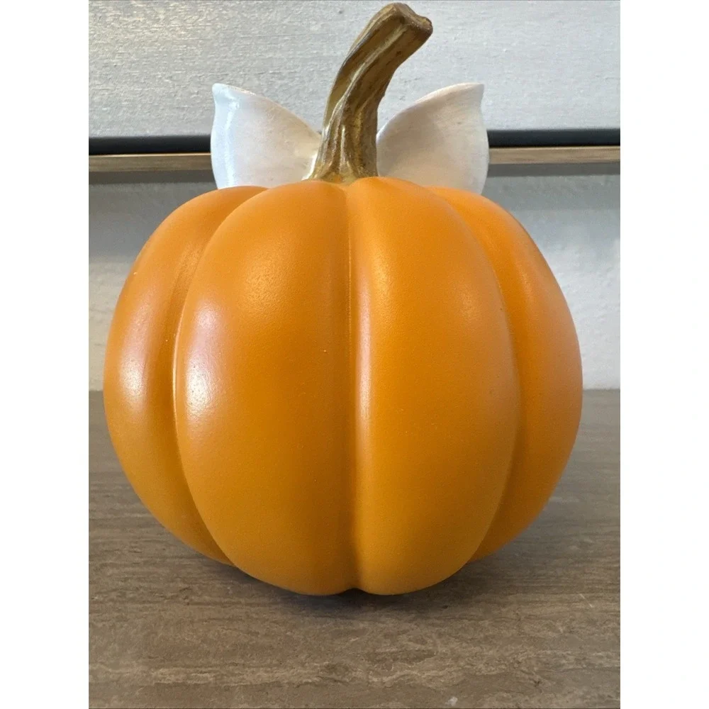 Hobby Lobby NEW Chic Orange Pumpkin w/ White Bow 8